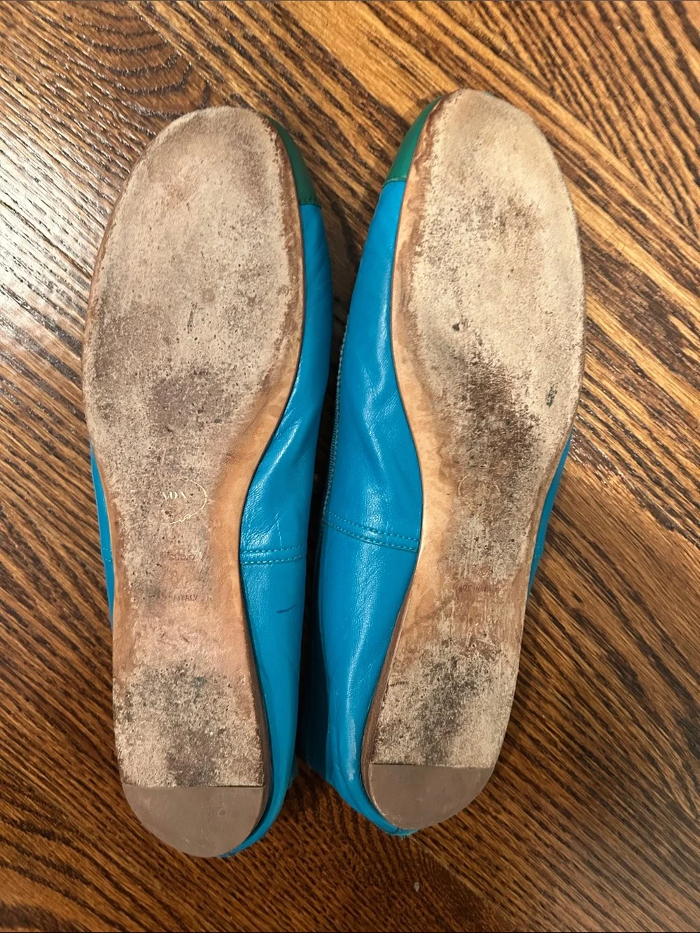 Prada Blue Ballet Flats with Green Cap Toe - Picture 3 of 3